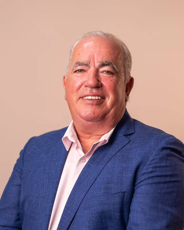 Derek Cullen